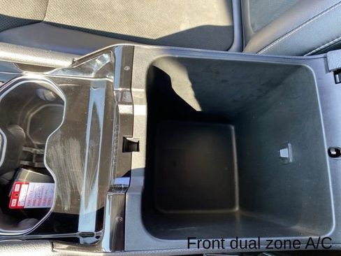 Used 2022 Jeep Grand Cherokee L Altitude image 23