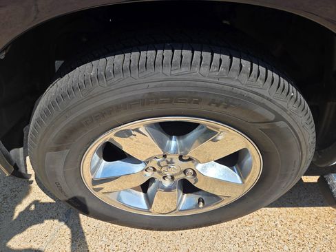 Used 2015 RAM 1500 Lone Star image 25