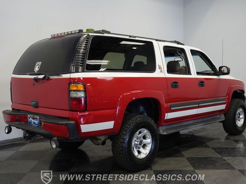 Used 2004 Chevrolet Suburban 2500 AWD/4WD image 13