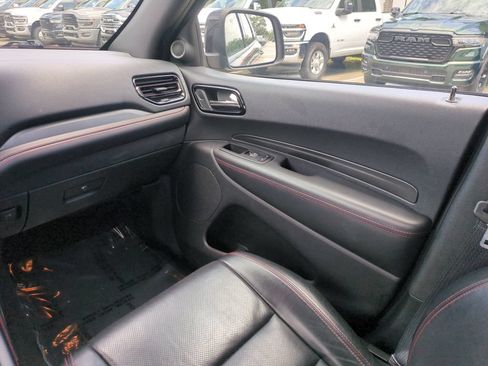 Used 2023 Dodge Durango GT AWD/4WD image 19