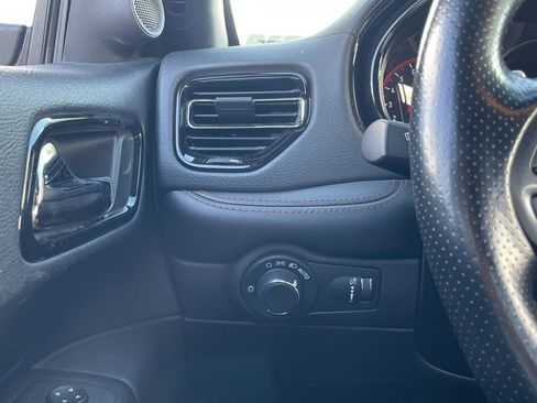 Certified 2023 Dodge Durango GT image 33