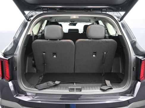 New 2026 Kia Sorento EX AWD/4WD image 22