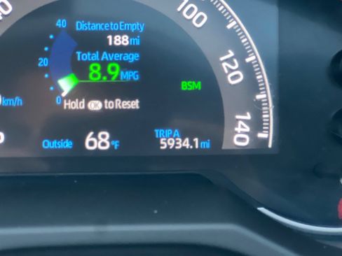 Used 2025 Toyota RAV4 XLE Premium w/ Weather Package AWD/4WD image 22