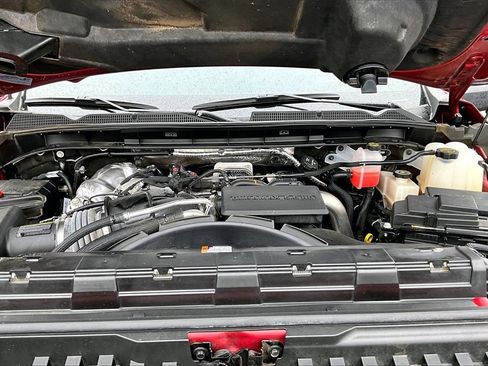 Used 2025 GMC Sierra 3500 AT4 w/ AT4 Premium Plus Package image 37