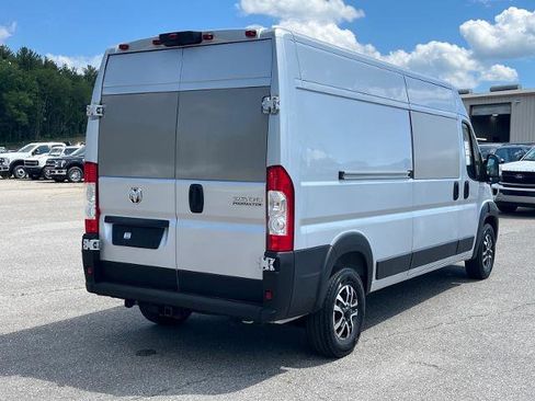 Used 2024 RAM ProMaster 2500 w/ Quick Order Package 22H SLT+ FWD image 3