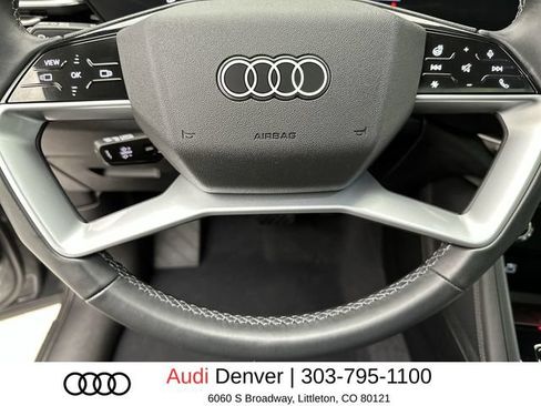 Used 2025 Audi Q5 Premium w/ Convenience Package AWD/4WD image 14