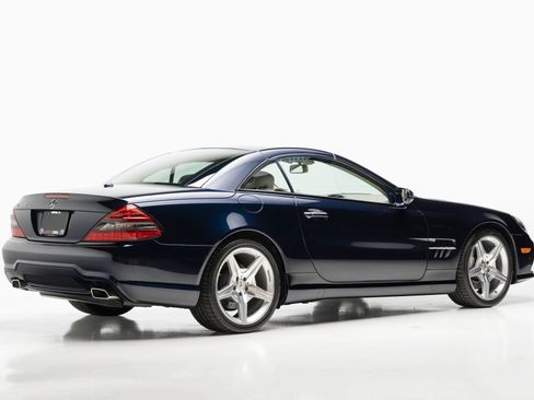 Used 2009 Mercedes-Benz SL 550 image 9