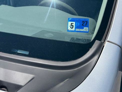 Used 2017 Nissan NV 3500 SV RWD image 4