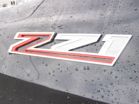 Used 2023 Chevrolet Tahoe Z71 w/ Off-Road Capability Package image 8