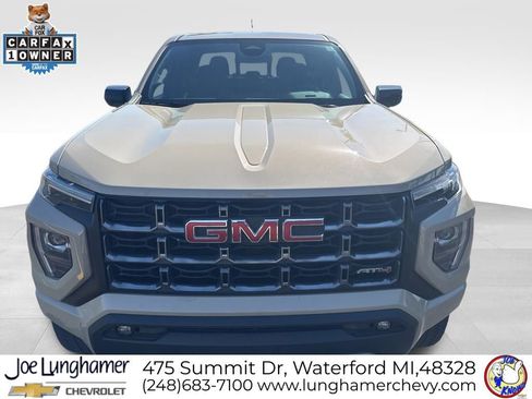 Used 2023 GMC Canyon AT4 w/ AT4 Premium Package AWD/4WD image 9