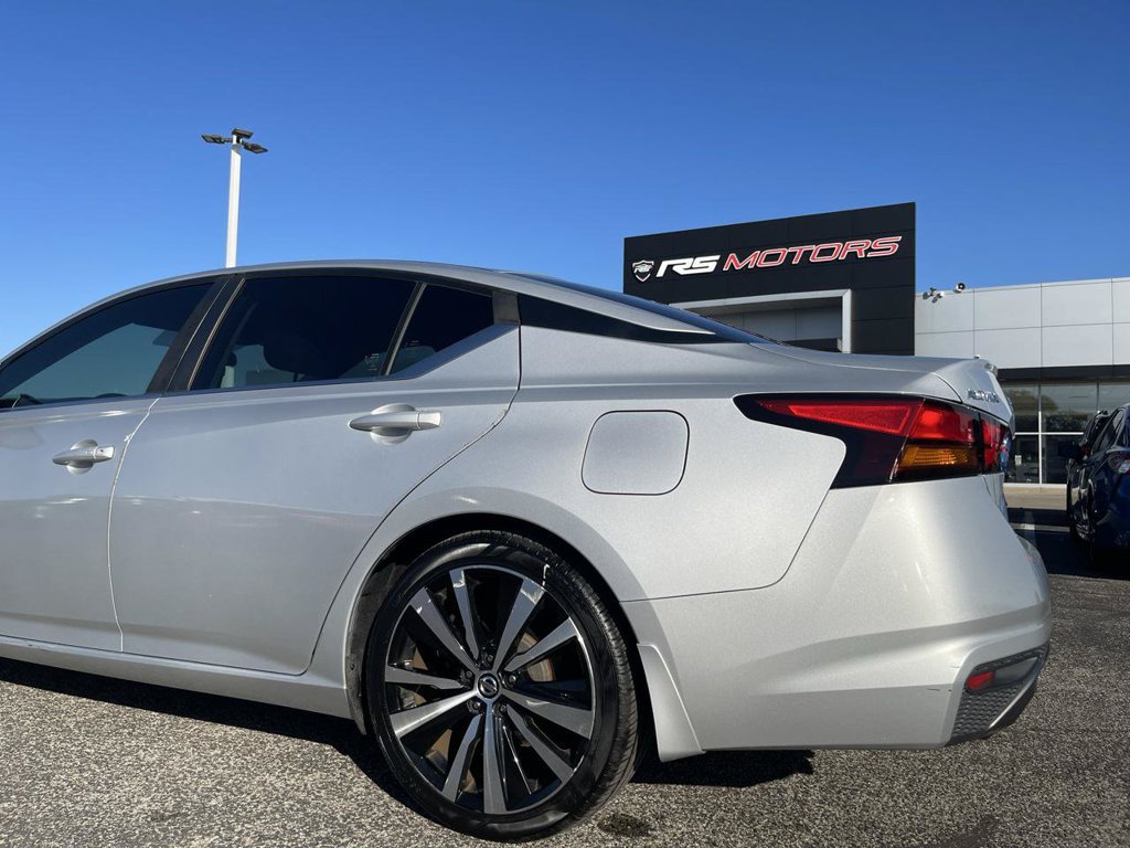 Used 2019 Nissan Altima 2.5 SR w/ SR Premium Package FWD image 13