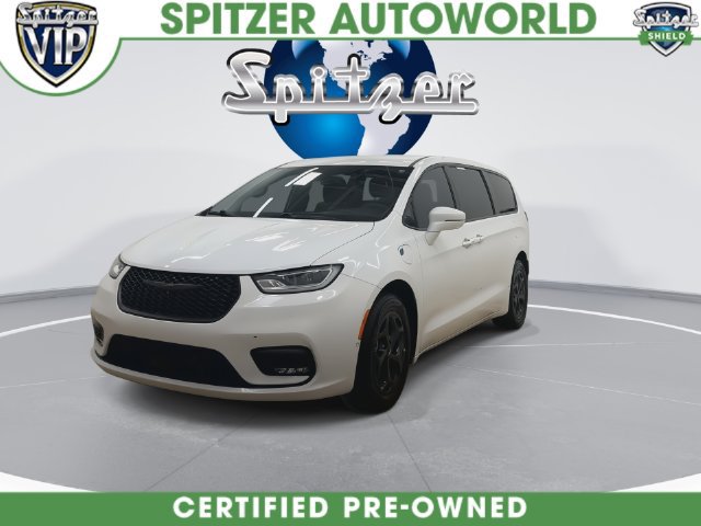 Used 2022 Chrysler Pacifica Touring-L w/ Uconnect Theater Family Group FWD image 6