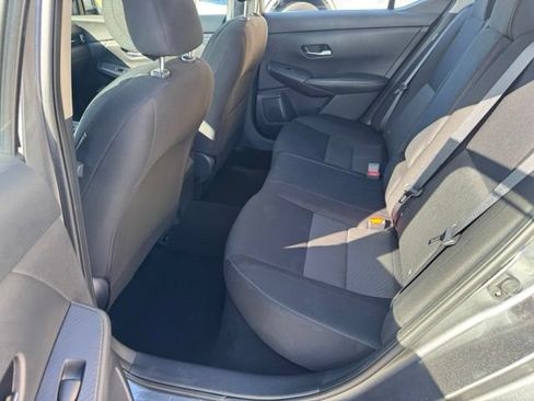 Used 2022 Nissan Sentra SV w/ Trunk Package FWD image 10