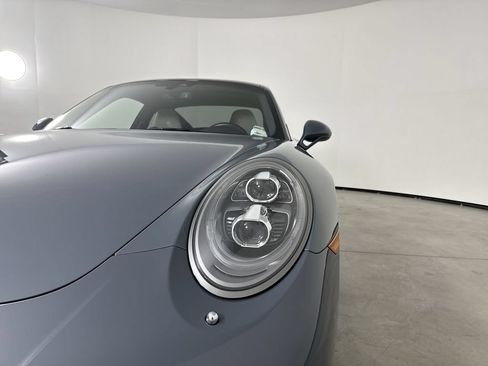 Certified 2017 Porsche 911 Carrera S RWD image 11