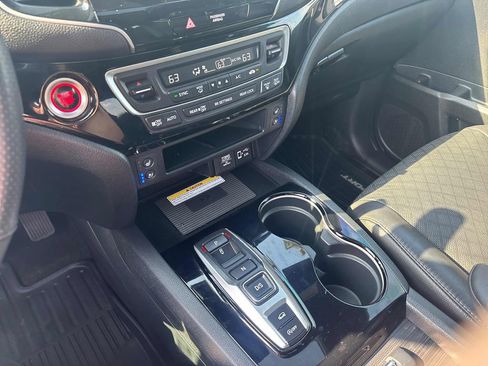 Used 2023 Honda Passport Elite image 18