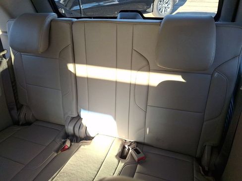 Used 2018 Chevrolet Tahoe LT AWD/4WD image 11