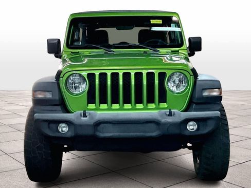 Used 2018 Jeep Wrangler Unlimited Sport image 3