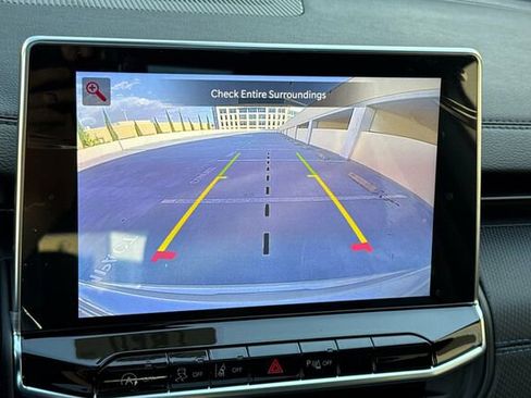 New 2026 Jeep Compass Limited image 17