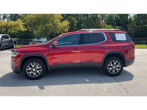 Certified 2023 GMC Acadia SLE w/ Driver Convenience Package image 5
