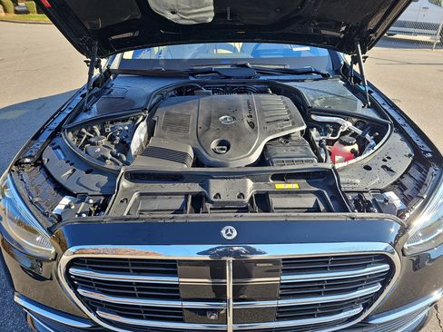 Certified 2023 Mercedes-Benz S 500 4MATIC image 33