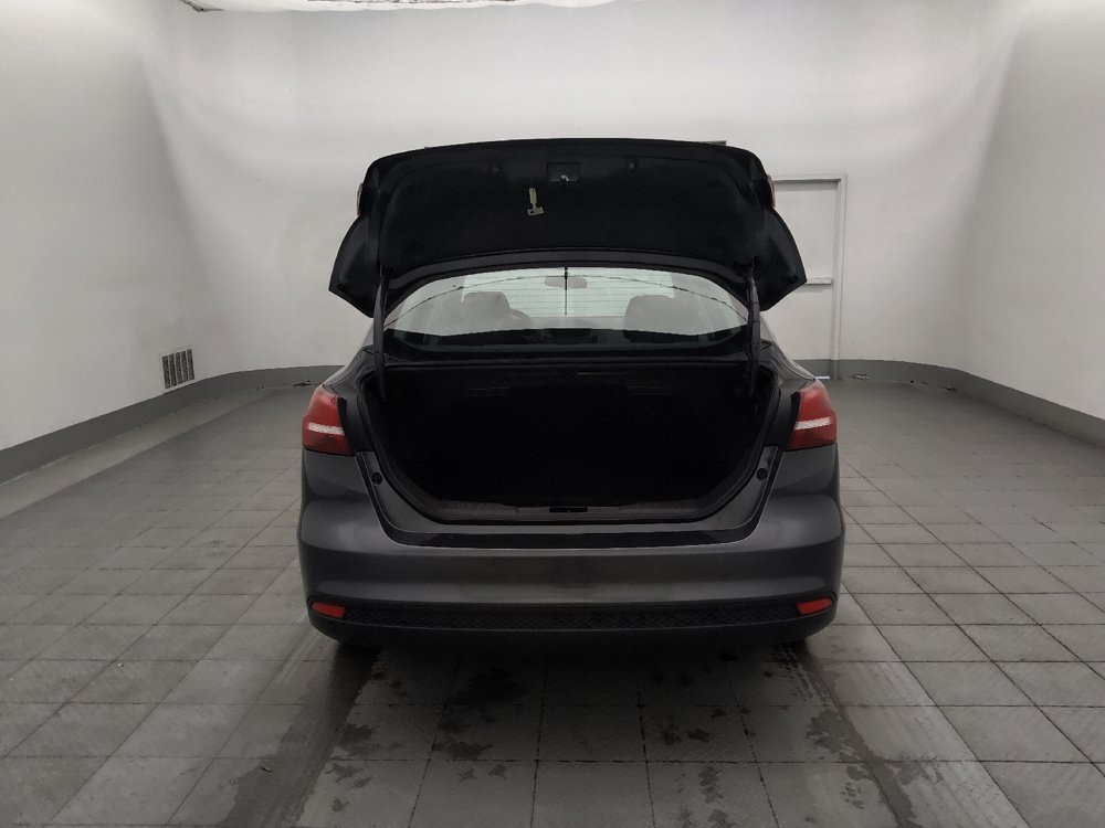 Used 2016 Ford Focus SE FWD image 29
