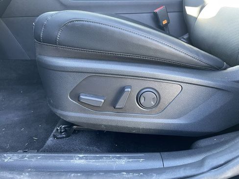 New 2026 Kia Sportage EX w/ EX Panorama Roof Package image 23