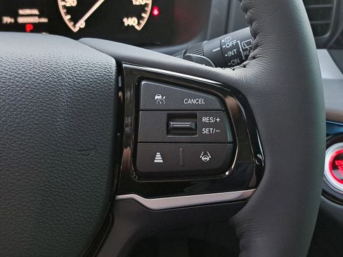 New 2026 Honda Odyssey Touring image 25