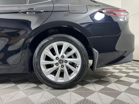 Used 2022 Toyota Camry LE image 27