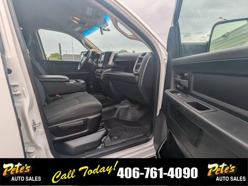 Used 2020 RAM 3500 Tradesman image 14