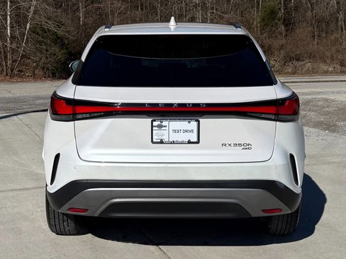 Used 2023 Lexus RX 350h image 6