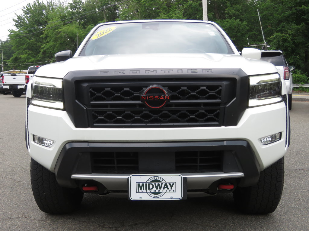 Used 2022 Nissan Frontier PRO-4X w/ Technology Package AWD/4WD image 2