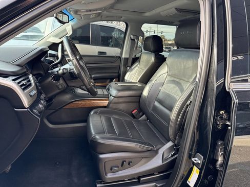 Used 2019 GMC Yukon XL Denali w/ Open Road Package image 2