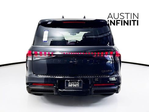 New 2026 INFINITI QX80 Autograph w/ Premium Cargo Package image 8