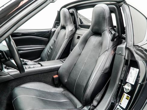 Used 2024 MAZDA MX-5 Miata RF Grand Touring image 38