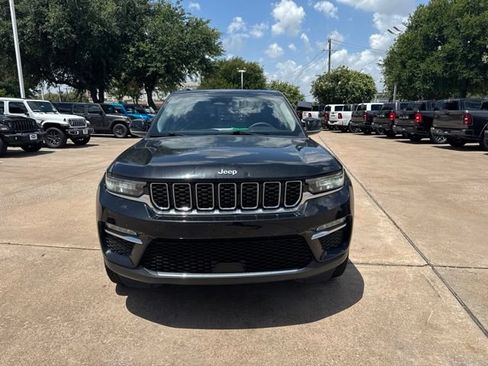 Used 2023 Jeep Grand Cherokee 4WD 4xe image 3