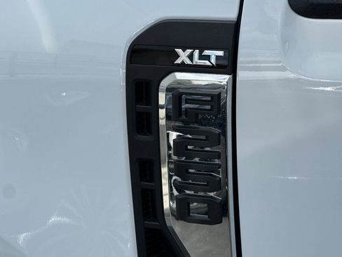 New 2026 Ford F250 XLT AWD/4WD image 24