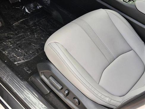 New 2025 Honda Pilot EX-L image 4