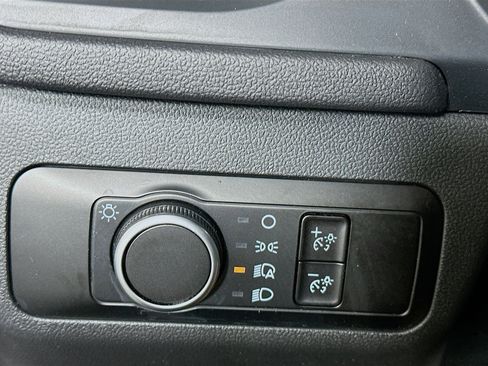 Used 2025 Ford Escape Active image 15