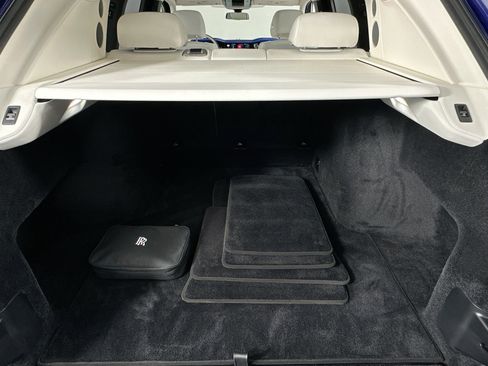 Certified 2025 Rolls-Royce Cullinan AWD/4WD image 26