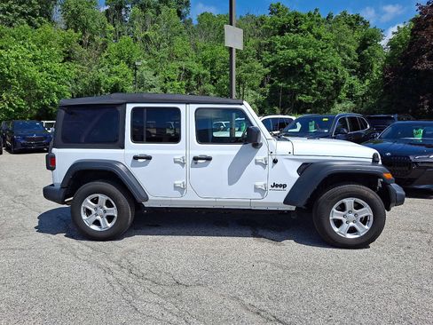 Used 2023 Jeep Wrangler Unlimited Sport AWD/4WD image 7