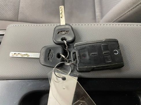 Used 2018 Chevrolet Silverado 1500 Custom w/ Custom Value Package image 21