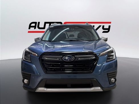 Used 2024 Subaru Forester Touring w/ Pop Package 2 AWD/4WD image 2