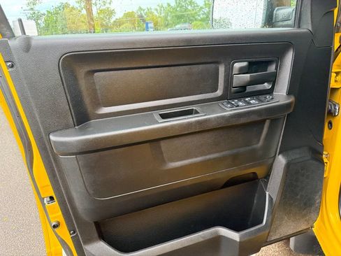 Used 2019 RAM 1500 Express w/ Wheel & Sound Group AWD/4WD image 10