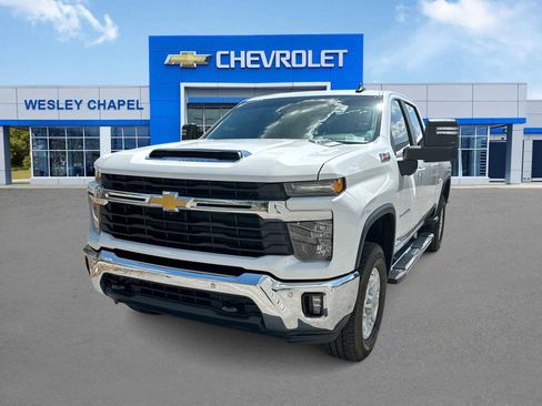 Used 2025 Chevrolet Silverado 2500 LT w/ All Star Edition AWD/4WD image 1