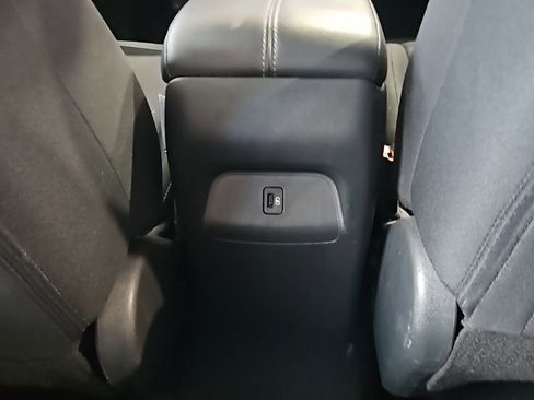 Used 2024 Nissan Sentra SV image 17