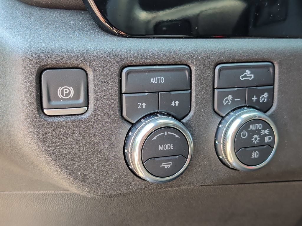 Used 2024 GMC Sierra 1500 Elevation AWD/4WD image 14