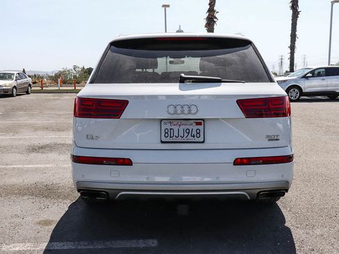 Used 2018 Audi Q7 3.0T Prestige w/ Prestige Package AWD/4WD image 8