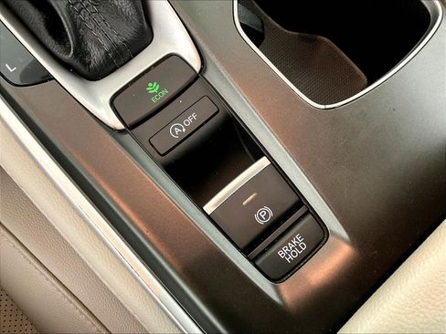 Used 2021 Honda Accord EX-L image 35
