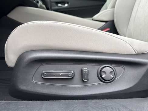 Used 2025 Honda Accord SE image 23