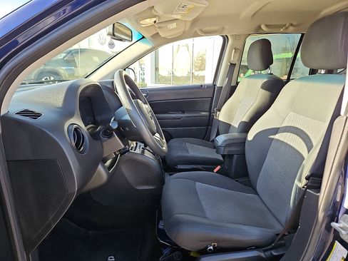 Used 2016 Jeep Compass Sport w/ Power Value Group image 9